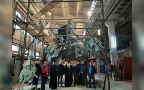 Нижегородцам показали макет памятника Александру Невскому