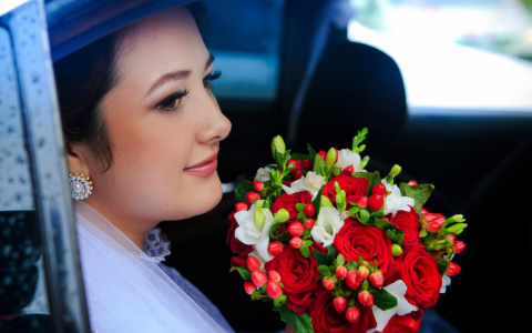 Почти 300 нижегородских пар заключат брак на пасхальной неделе
