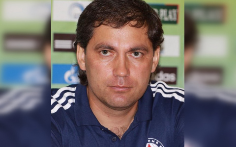 Главный тренер футбольного клуба «Нижний Новгород» Роберт Евдокимов отстранен