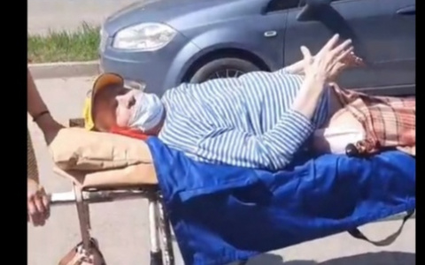 Министр здравоохранения резко прокомментировал самостоятельную отправку лежачего домой