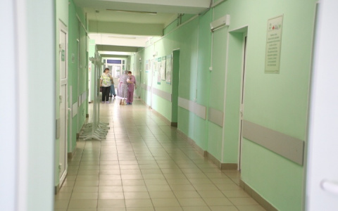 Карантин по COVID-19 ввели в двух больницах Нижнего Новгорода