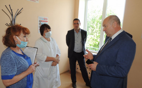 402 консультации за три дня провели специалисты «Поездов здоровья» в Починковском районе