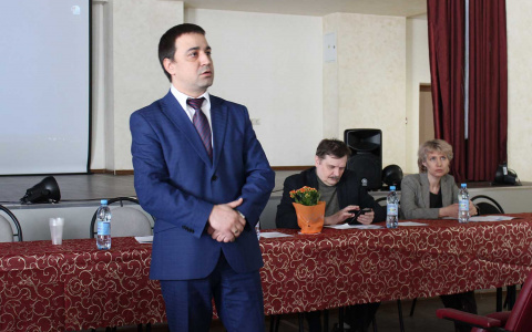 Уволенный за пьяное ДТП нижегородский замминистра образования собирается возглавить техникум