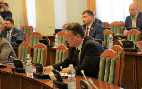 Нижегородцы больше не смогут приходить на встречи к депутатам