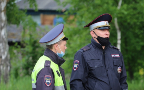 Полицейские открыли огонь по иномарке в Нижегородской области