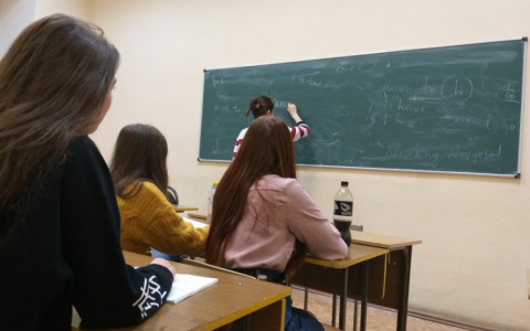 Названы вузы Нижнего Новгорода, выпускники которых зарабатывают больше всех