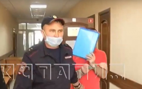 Подозреваемый в убийстве Галины Соколовой пытается замести следы