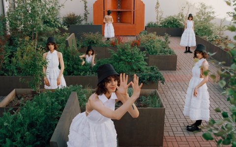 Модный журнал Vogue устроил фотосессию в частном крематории в Нижнем Новгороде