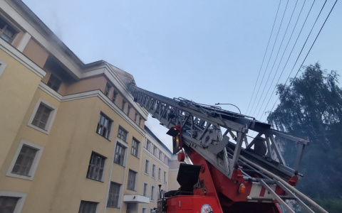 Семь человек пострадали на пожаре в общежитии медицинского университета в Нижнем Новгороде