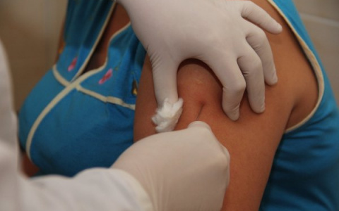 Минздрав выдал новые рекомендации по вакцинации от коронавируса