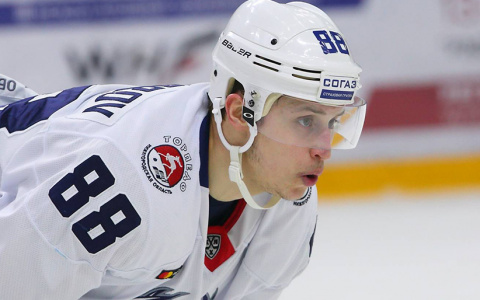 Хоккеисты нижегородского "Торпедо" всухую проиграли "Сибири" дома