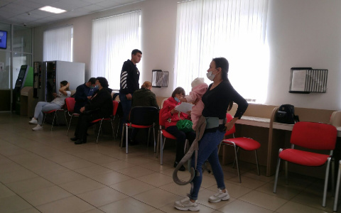 Две трети работающих нижегородцев считают, что коллеги о них сплетничают