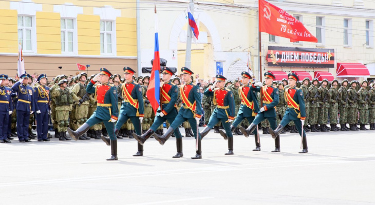 Нижегородцы об отмене парада Победы в 13 городах: «Здоровее будут»