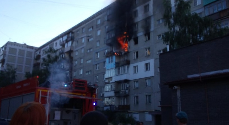 Разбор завалов 11 сентября. Взрыв на мещере нижний новгород. Сильный пожар. Взрыв дома в нижнем новгороде. Взрыв газа в пятиэтажке в нижнем новгороде.