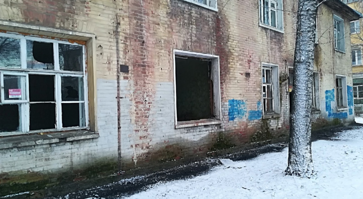 Жителей двух аварийных домов в Московском районе Нижнего Новгорода выселят по суду