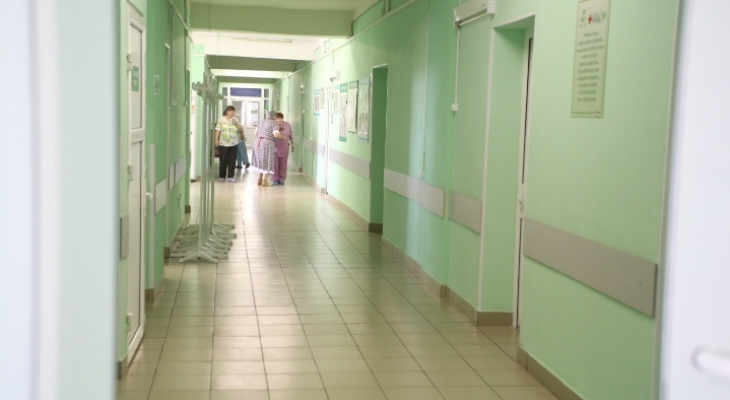 Три больницы в Нижнем Новгороде свернут койки для больных вирусом COVID-19 с 26 февраля