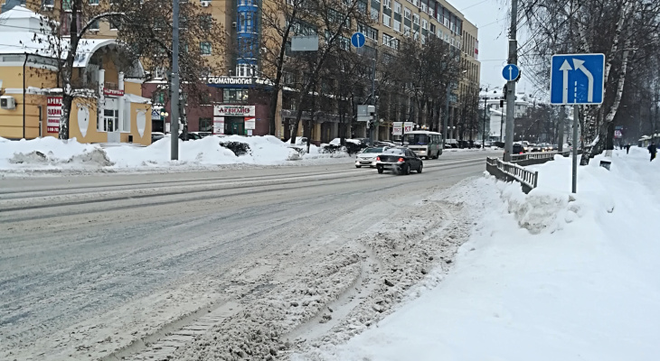 Жители Нижнего Новгорода не смогут припарковать свои автомобили на 45 улицах до 1 марта