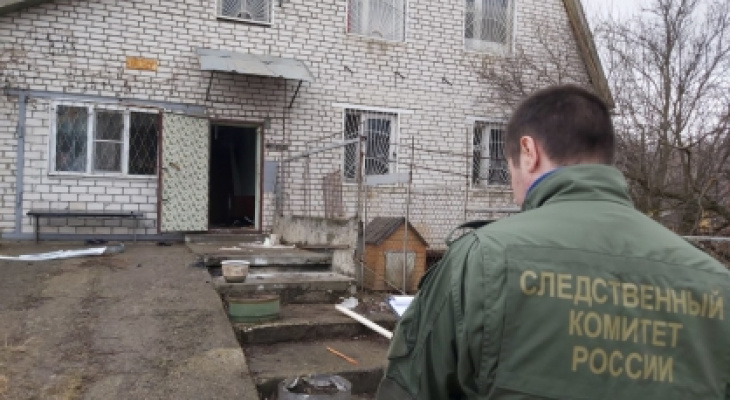 Семья попала в больницу после взрыва газа в частном доме в Нижегородской области