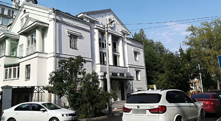 Водителям рассказали, какая привычка может привести их к лишению прав