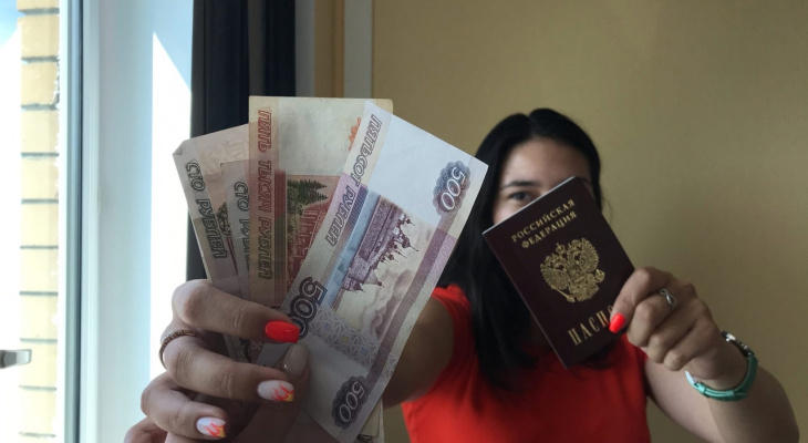 Судебные приставы смогут забирать загранпаспорта у должников