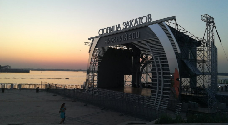 Нижегородцам младше 18 лет запретили посещение концерта Элджея на «Столице закатов»