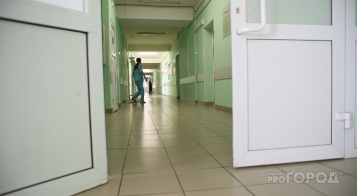 Иностранцев в Нижегородской области начали вакцинировать за 1250 рублей