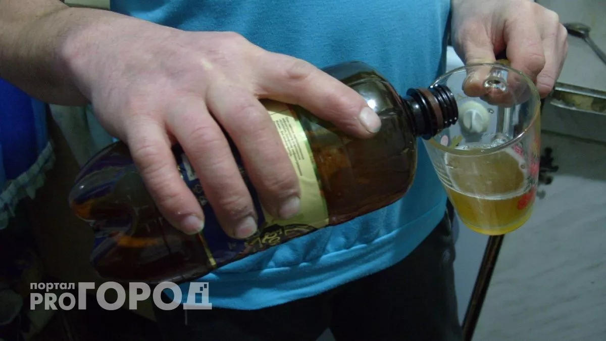 Гости превратили застолье в Павлово в рэкет и отправились за алкогольной добавкой за счет избитого хозяина