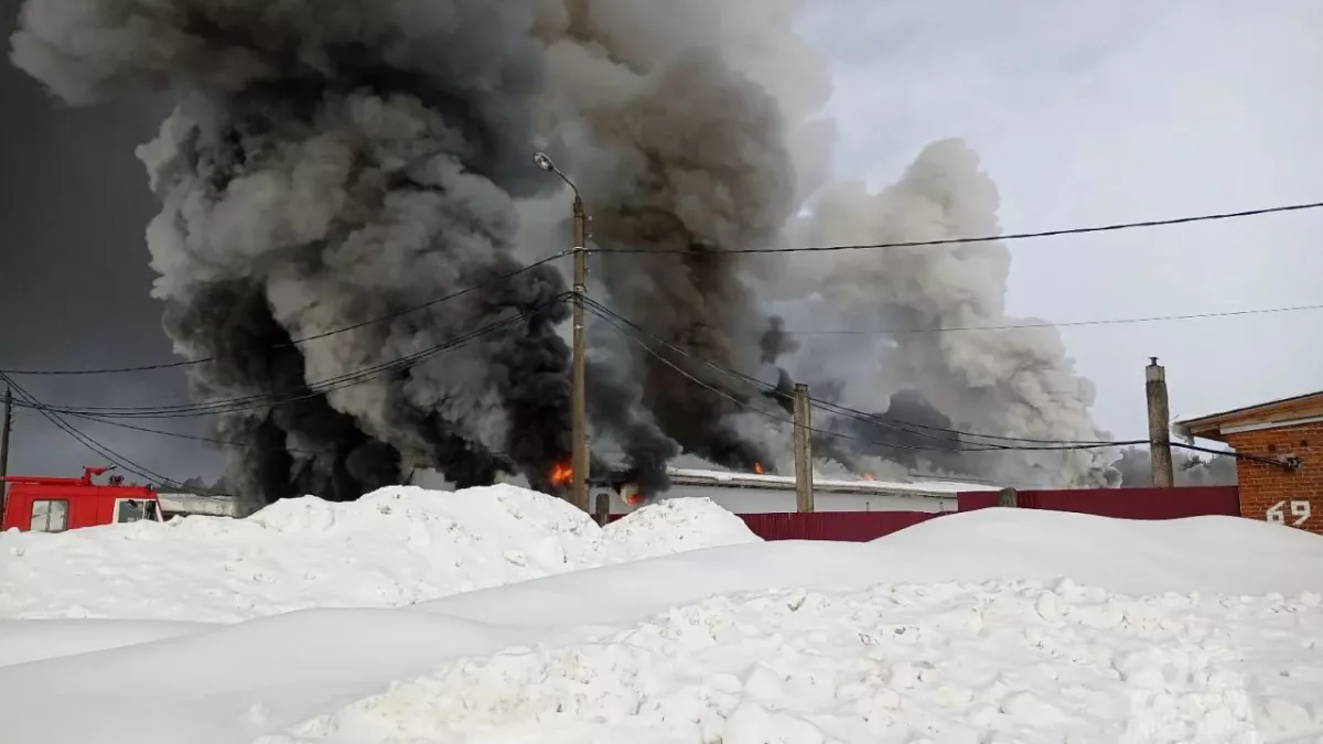 В Балахнинском районе произошел пожар на производстве свечей