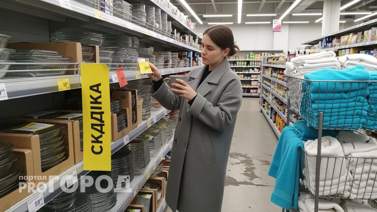 Чижик устроил распродажу домашних товаров к 8 Марта — очереди не заканчиваются уже третий день