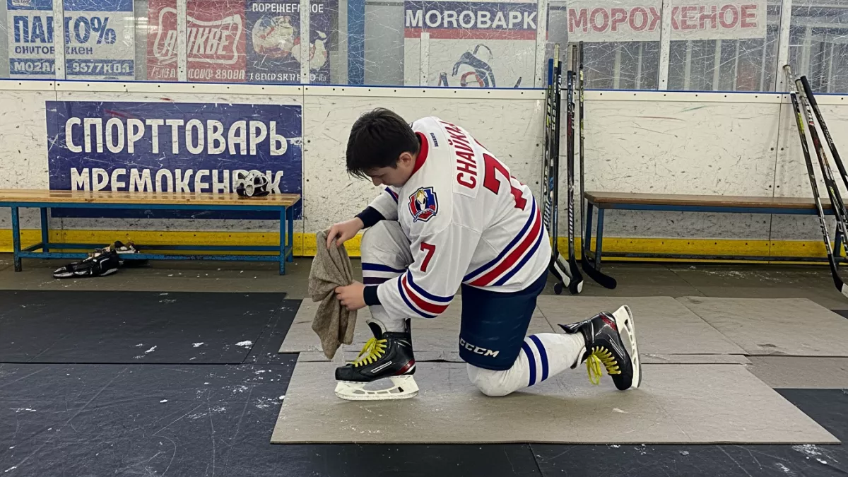 Пугачев решил дело в овертайме: «Чайка» взяла реванш у «Авто»