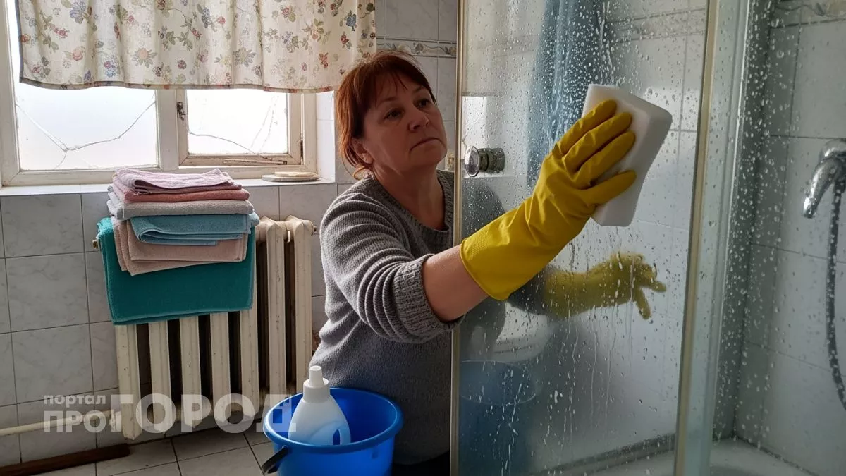 Забудьте про шторки в ванной: новое решение служит годами и никогда не покрывается плесенью