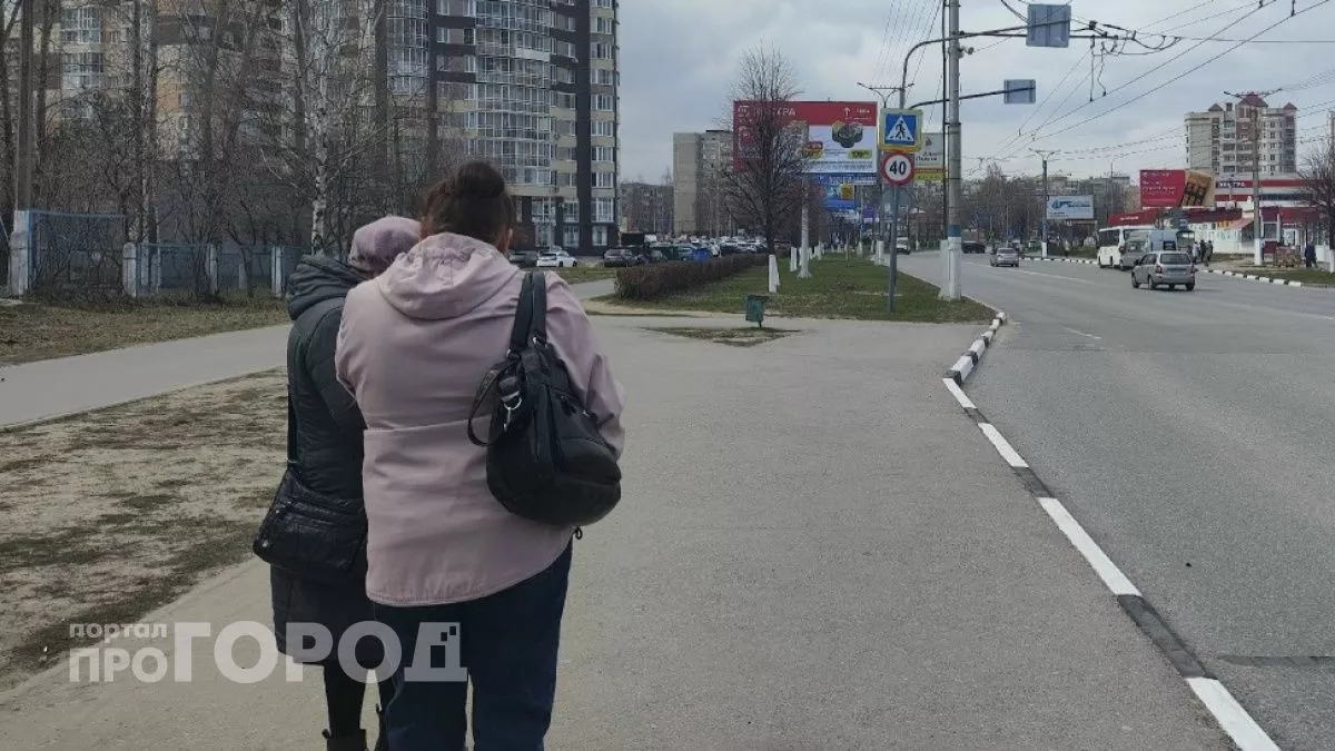 Пенсионерка из Кстово доверила пароли и деньги незнакомым, считая, что спасает свои сбережения