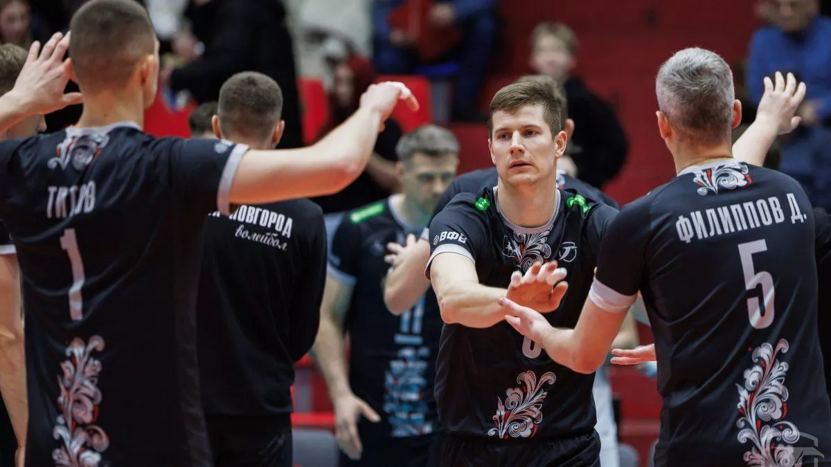 «Горький» отыграл 4 очка в решающей партии и прорвался в плей-офф