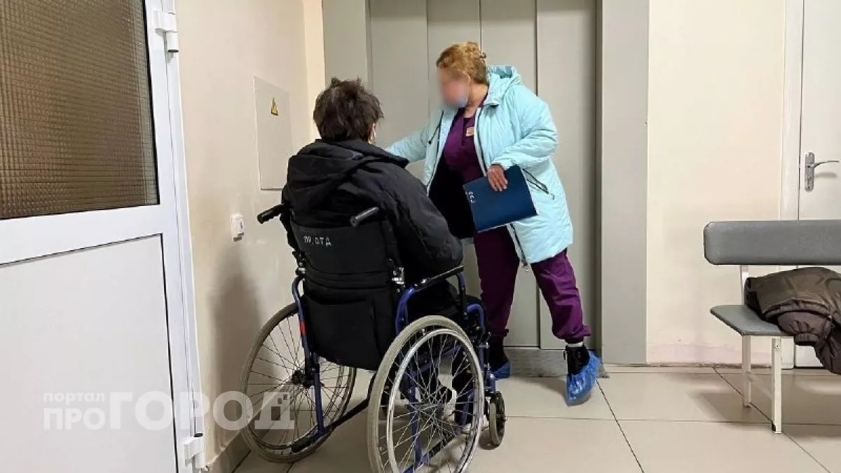 В России появится платный полис ОМС+: чем он будет отличаться от обычного