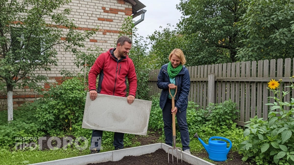 Умные дачники забыли про доски и делают грядки из материала который не сгниет и через 100 лет