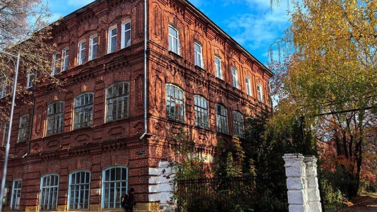 Школу ремесленников в Арзамасе продали за 40 млн рублей