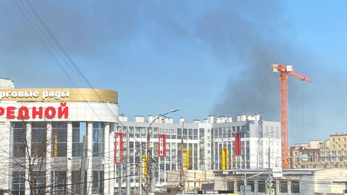 Строительные бытовки вспыхнули в центре Нижнего Новгорода