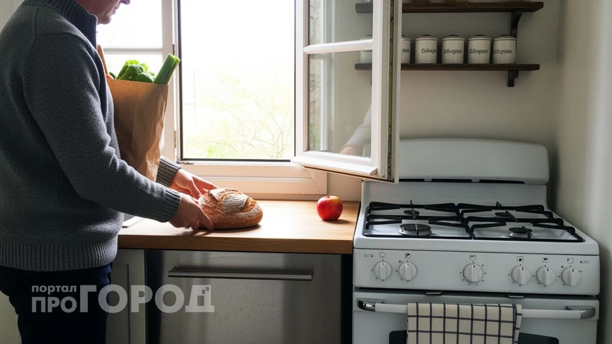 Строители хрущевок скрывали главную причину отсутствия балконов на первом этаже