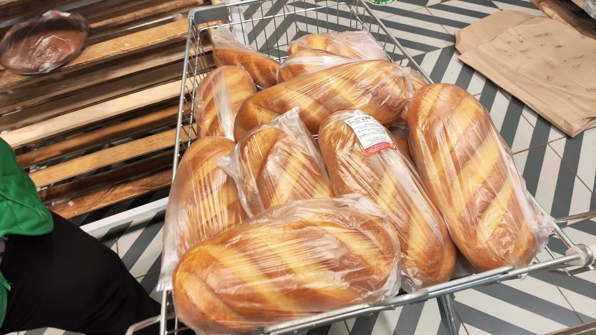 Врачи дали точный ответ: можно ли хранить хлеб в холодильнике