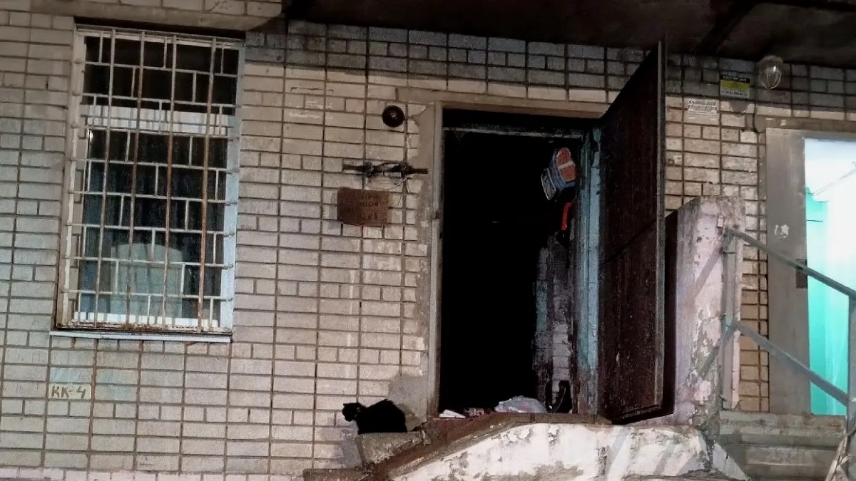 Загоревшийся мусоропровод привел к массовой эвакуации дома в Кстовском районе