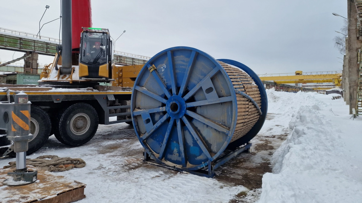 В Нижний Новгород доставили 80-тонный стальной канат для новой канатной дороги