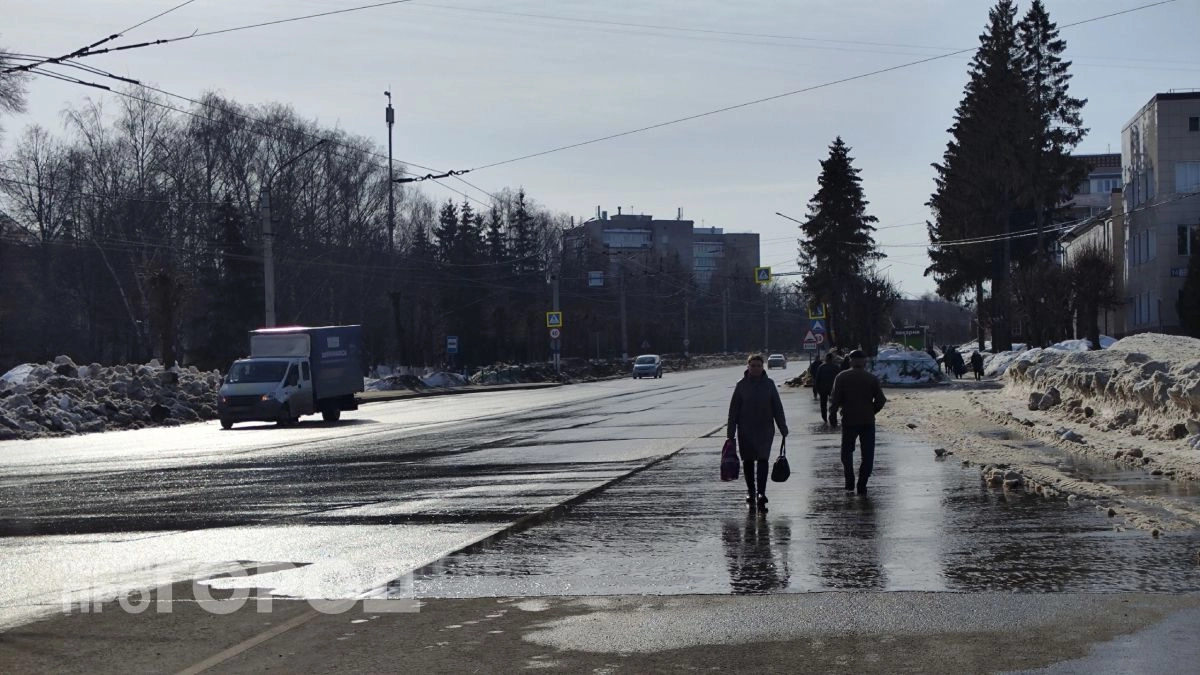 Ждали +20 и солнце, а получат «серый» месяц: синоптики обескуражили прогнозом на апрель