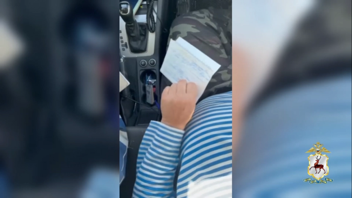 Белорусский дальнобойщик на М‑7 в Нижегородской области попытался "купить" трезвость за 280 долларов и получил уголовное дело