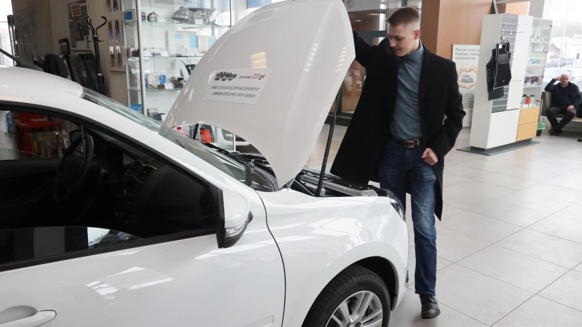 Новые автомобили в Нижегородской области подешевели на 4,6% за март