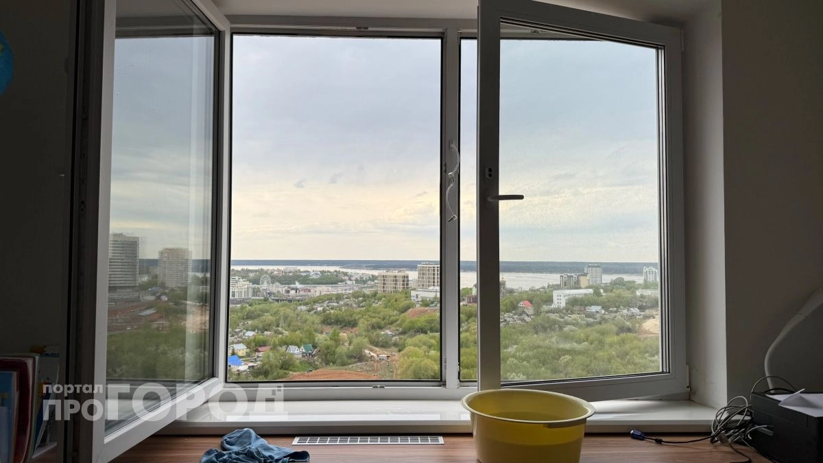 Настоящие японки моют окна только так: секрет кристально чистых стекол без разводов за 5 минут