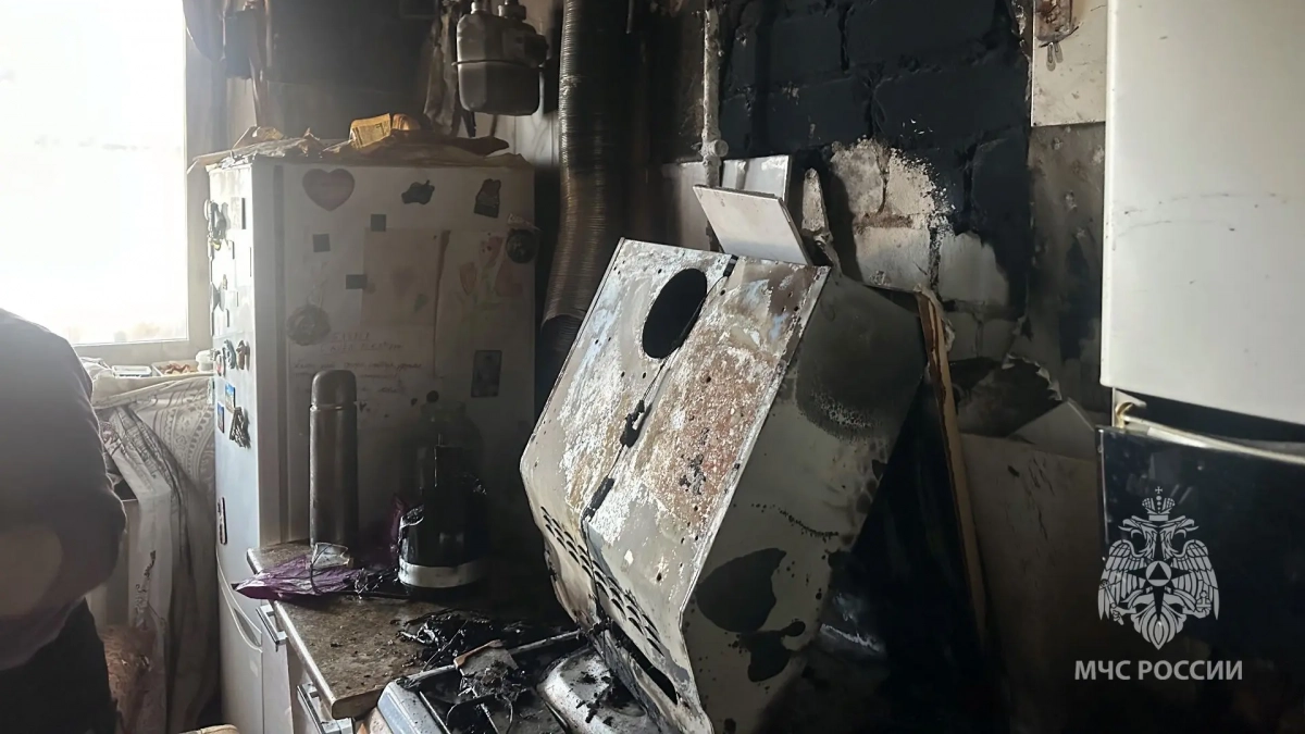 Удлинитель едва не лишил жильцов дома в Большемурашкинском районе