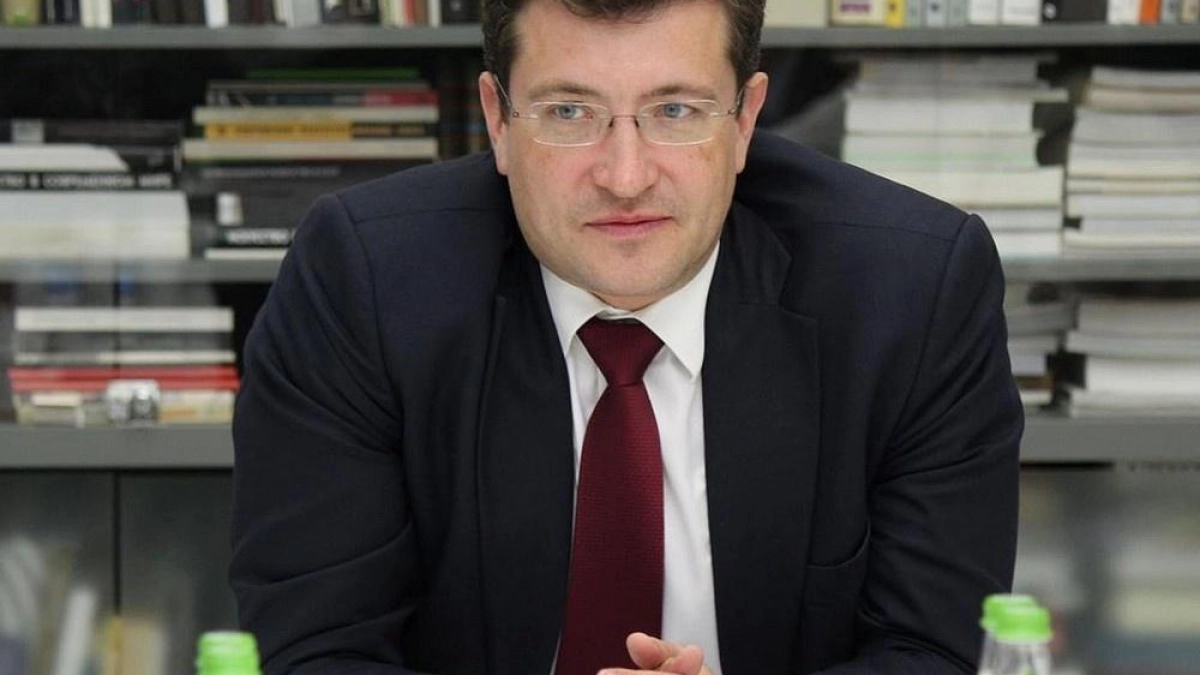 Никитин раскритиковал реализацию «Разговоров о важном» в нижегородских школах