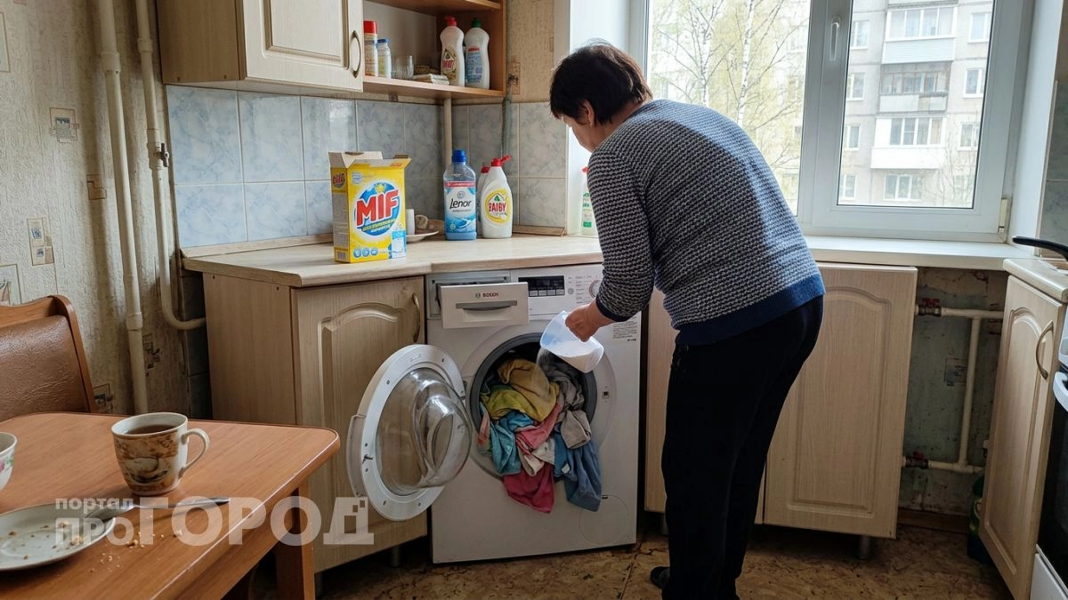 Ваши вещи перестанут пахнуть сыростью: мастер раскрыл простую ошибку с отсеком для порошка, которую совершают все