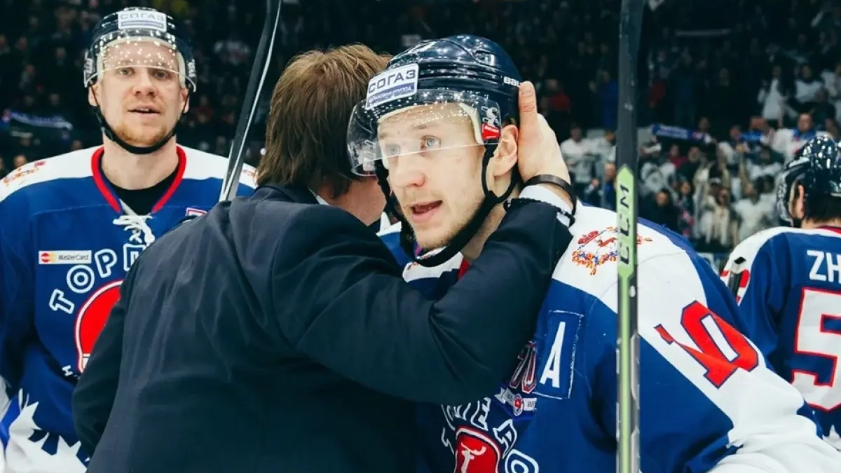 Из «Металлурга» в «Торпедо» и обратно: хоккеисты двух клубов-соперников