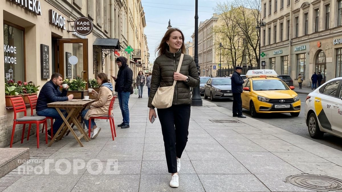 Забудьте про скучные куртки: этот забытый хит из СССР снова стал главным трендом сезона 2025 года